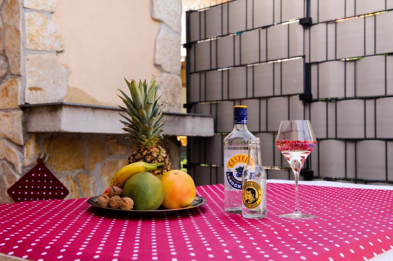 Apartman Sunny Vacay Kastela Dış mekan fotoğraf