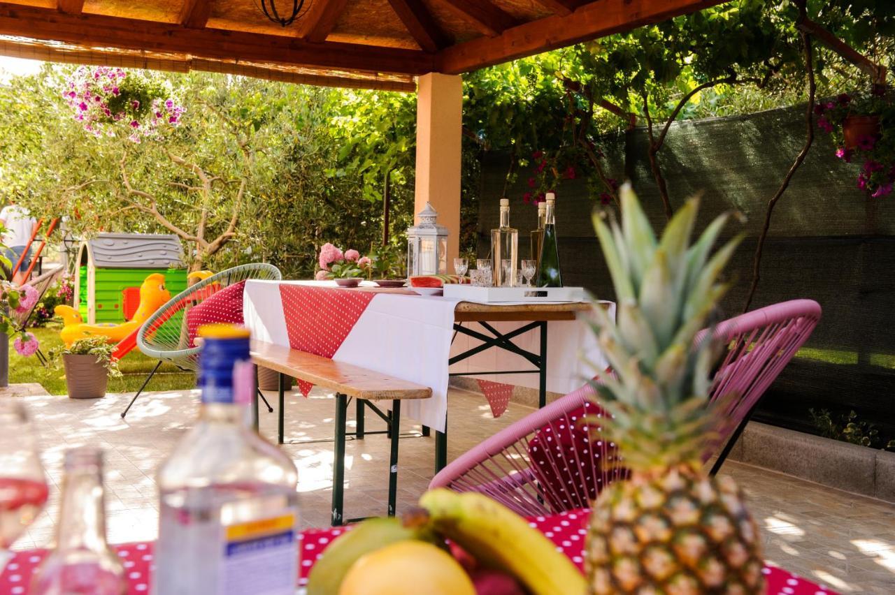 Apartman Sunny Vacay Kastela Dış mekan fotoğraf