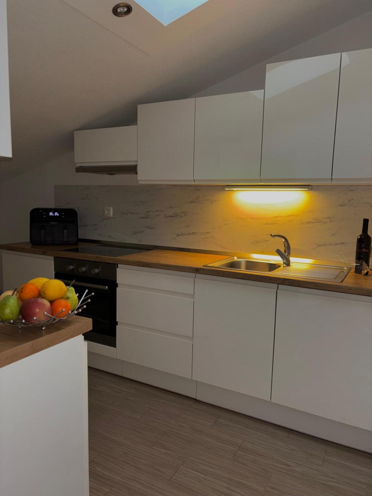 Apartman Sunny Vacay Kastela Dış mekan fotoğraf